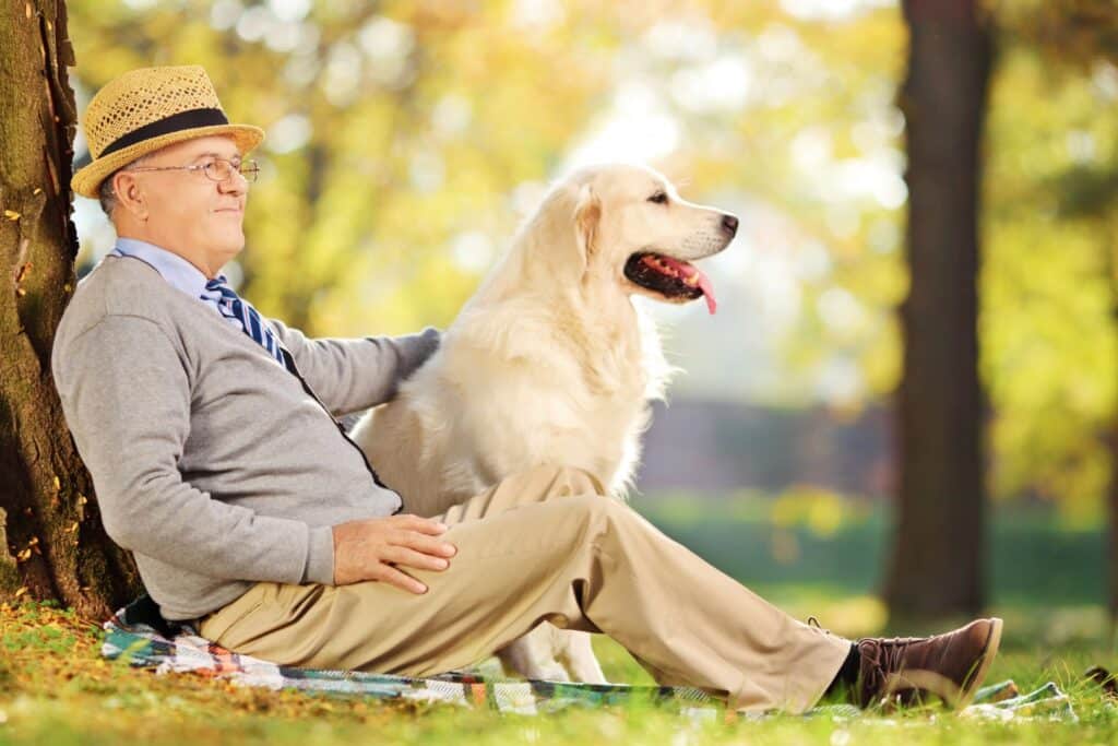 Seniors-Pets-Care-Homes-Best-Companions